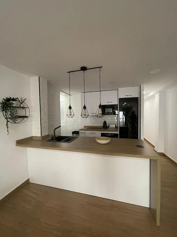 Apartamento El Palo Beach مالقة شقة